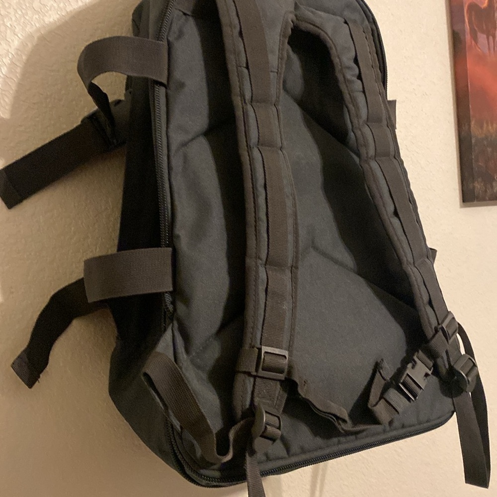 Defcon Italy Defcon 5 Expandable Tactical Backpack - Picture 6 of 7